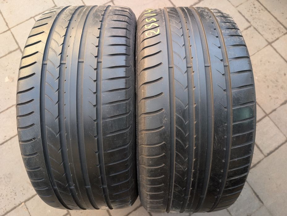 Пара летних шин 255/40 R18 Goodyear Runflat