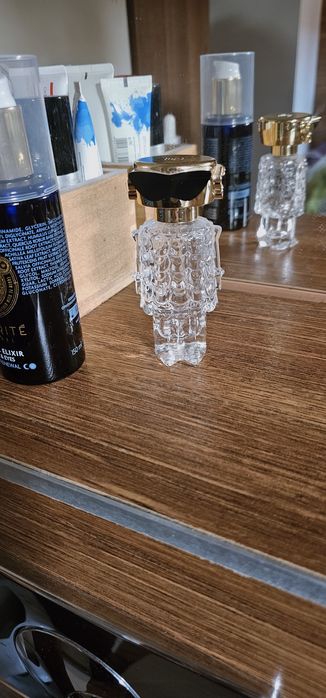 Pusta butelka po perfumach Paco Rabanne Famme