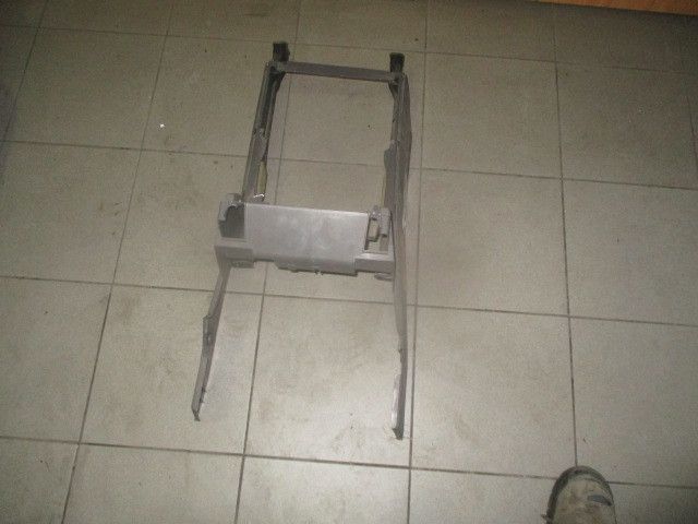 Moldura da consola central / rádio / aro MITSUBISHI Pajero II (V2_W, V