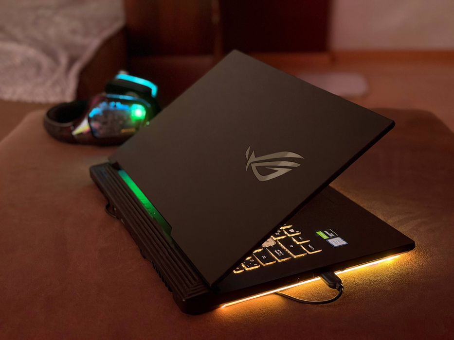 ЗСУ Скидка! Мощный игровой ноутбук Asus Rog Strix с полным комплектом