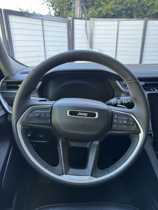 Jeep Grand Cherokee 2022 WL коротка версія V покоління 3.6