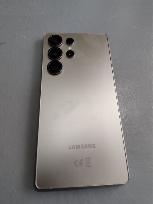 продам телефон в гарному стані