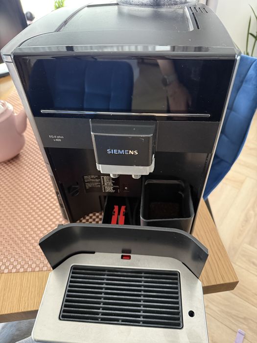 Ekspres do kawy Siemens eq 600 s400