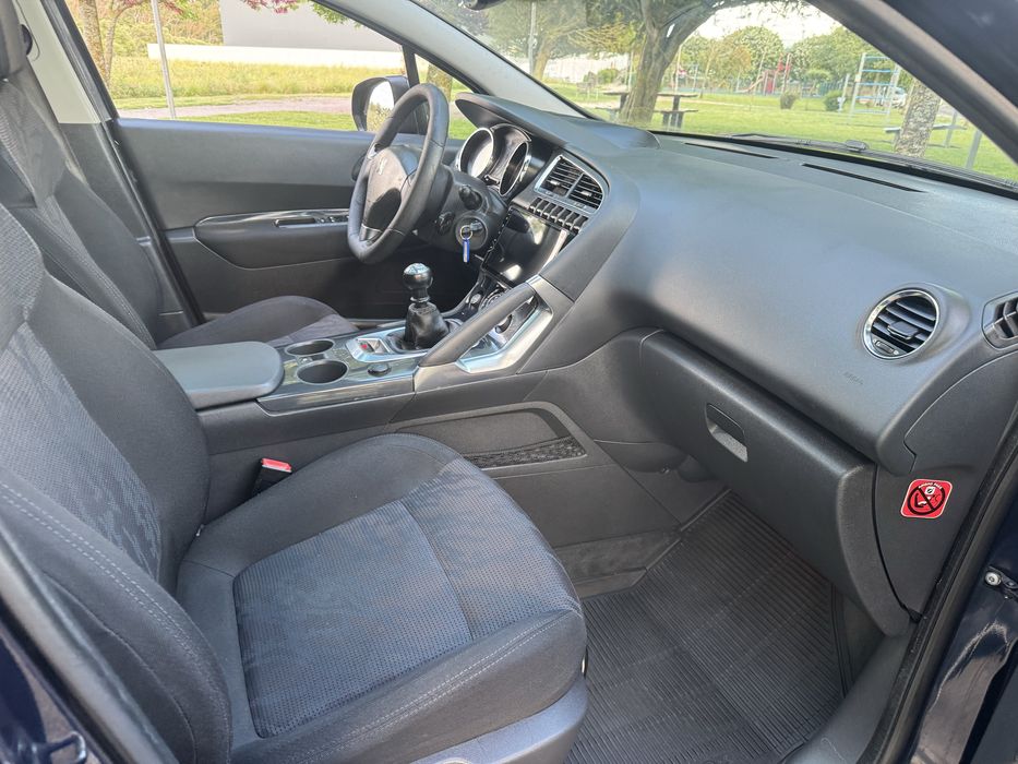 Peugeot 3008 1.6HDi - Nacional - 18 Meses de Garantia