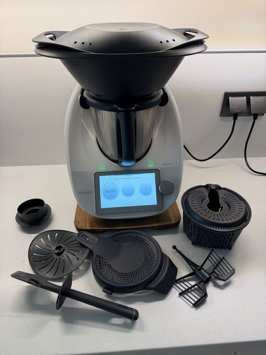 Sprzedam Thermomix TM6