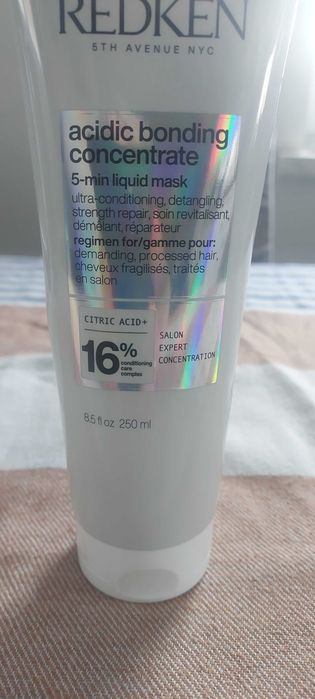 Maska do włosów Redken Acidic Bonding Concentrate 5 - Min Liquid Mask 250 ml