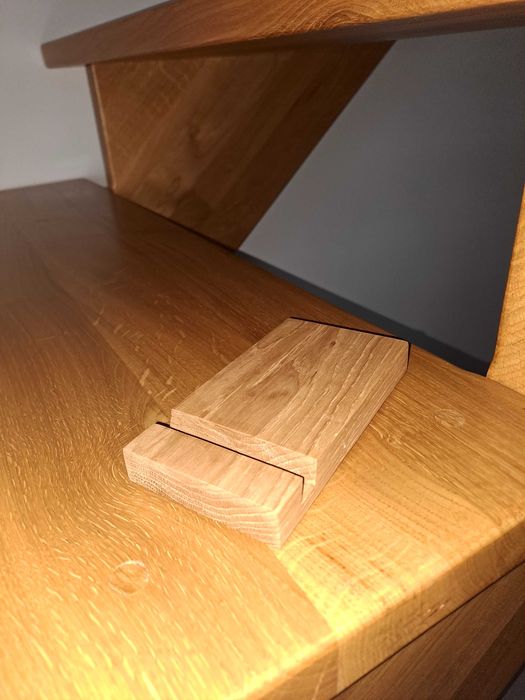 Podstawka na telefon