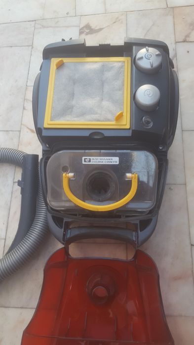 Aspirador Hoover sem saco  2300 de potência