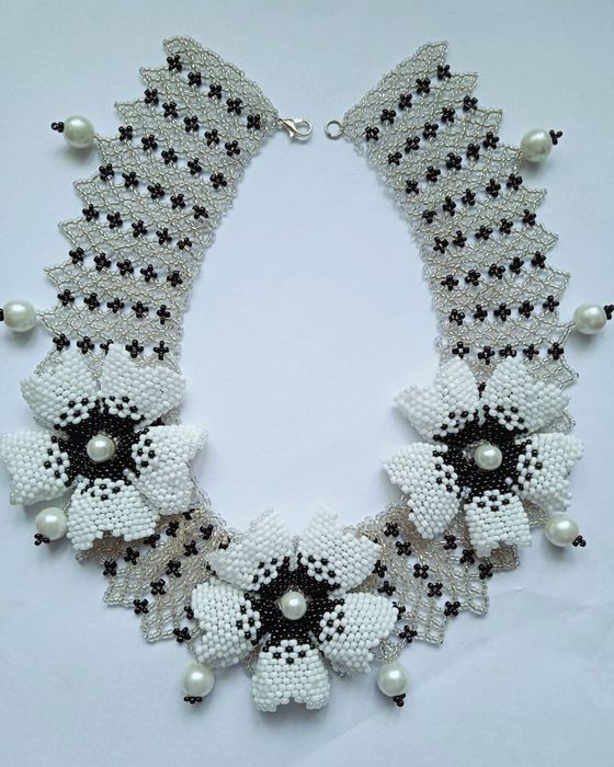 Гарні подарунки для жінок.Біжутерія.Бісер.