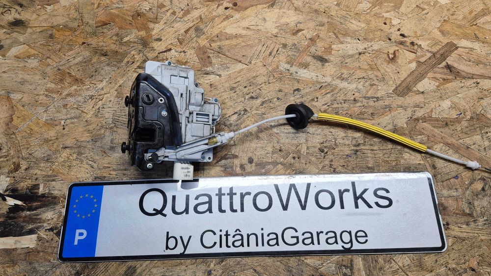 Fechadura Porta Traseira Esquerda Audi A4 B6 B7 A3 8P A6 C6 R8 Seat Exeo 8E0837015AA