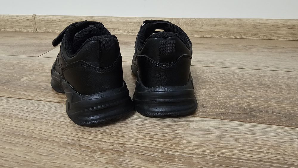 Кросовки Sprandi /кросівки р.30