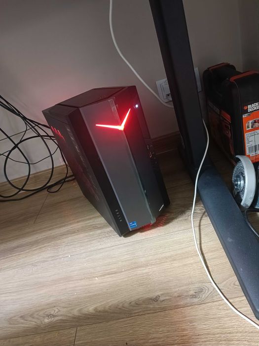 Sprzedam pc monitor 27 cali