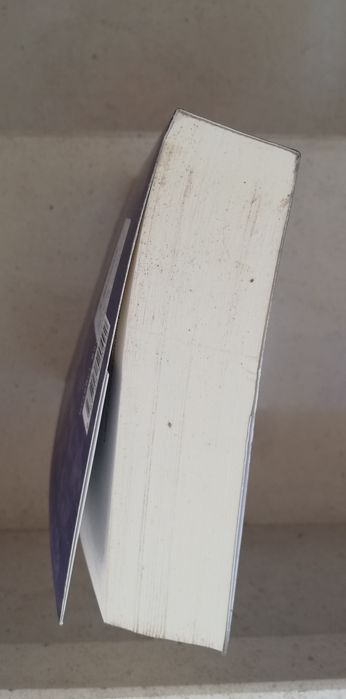 Vários livros do Dan Brown