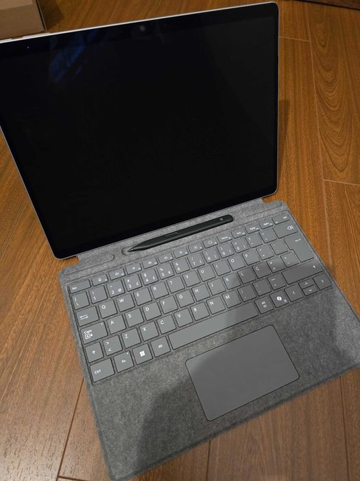 Microsoft Surface Pro 11 Business Intel Ultra 7 + Flex Keyboard + Slim Pen