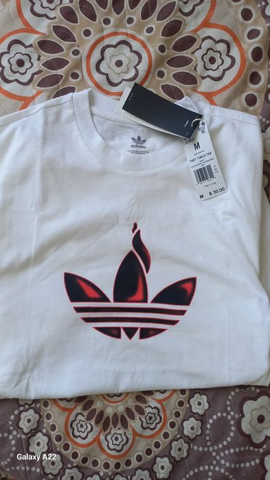 Футболка  Adidas M