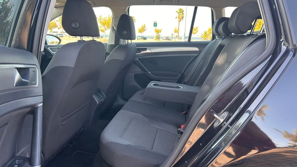 VW Golf Variant 1.6 TDi GPS Edition