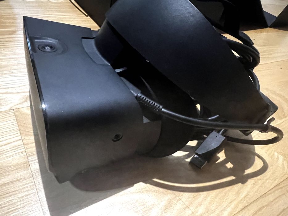 VR Oculus Rift S - oryginalne opakowanie - używany