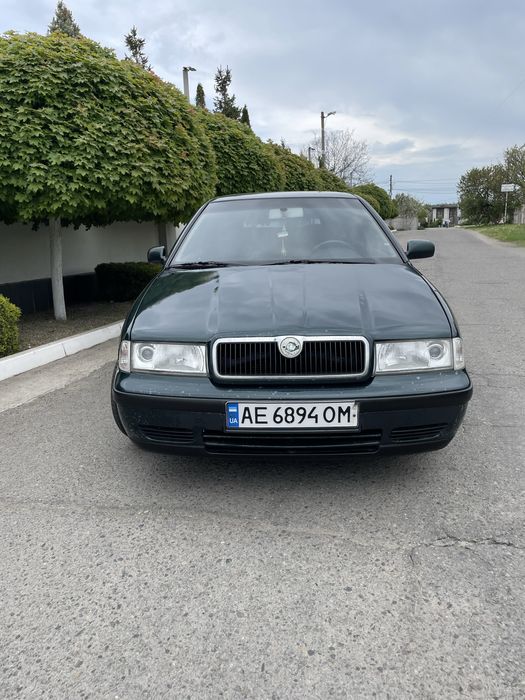 Skoda octavia  тур универсал