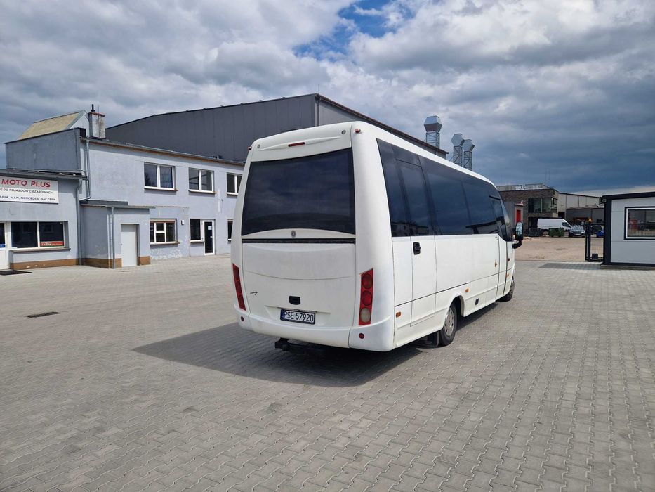 Iveco Wing 28 osobowy