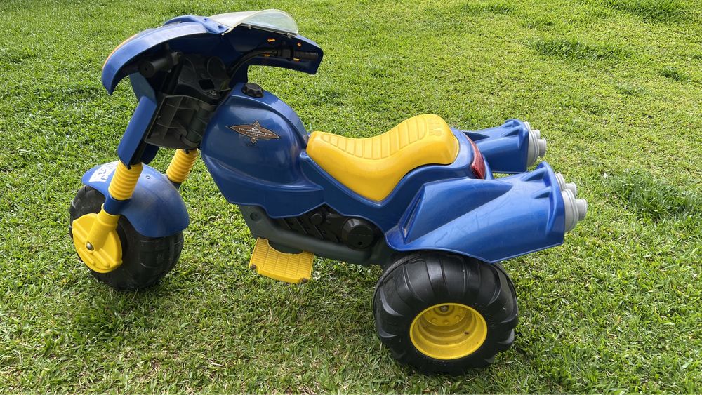 Mota eletrica para crianca