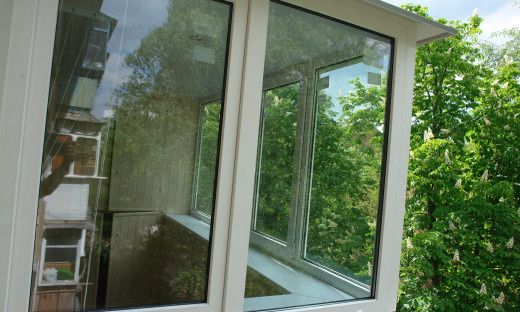 Заміна фурнітури вікон, ремонт балкона ПВХ, герметизація примикань