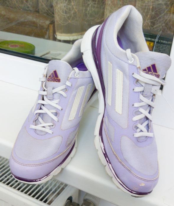 жіночі кросівки Adidas Adizero лавандового кольору 41.5р.