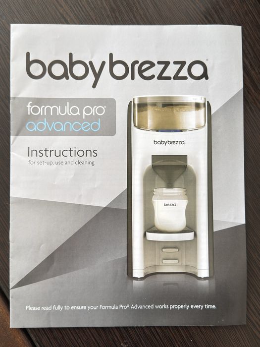 Машина для приготування дитячої суміші Baby Brezza Formula Pro Advanced