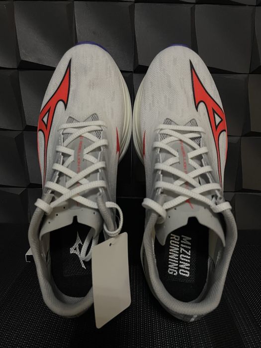 Mizuno Wave Rebellion Flash 3