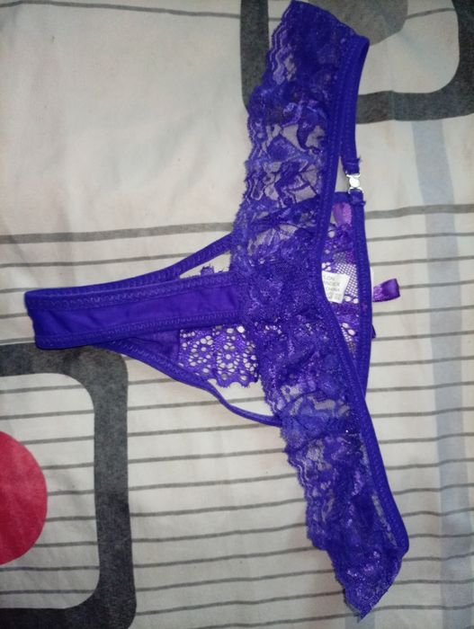 Majtki Stringi Fiolet