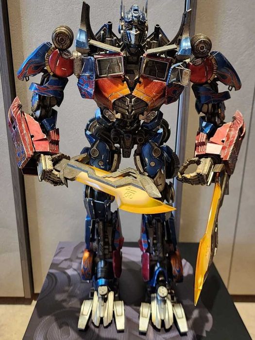 ThreeA Transformers Premium Scale Figure Optimus Prime64174413287042122