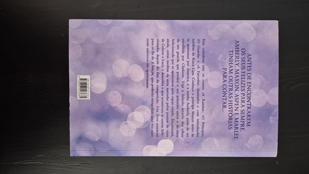 Livro " Felizes para sempre "