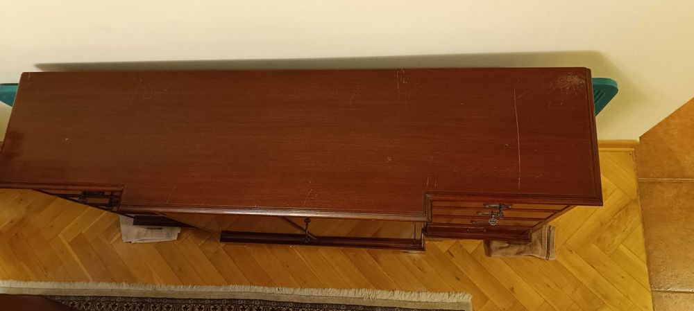 Kredens Komoda Witryna Biblioteka