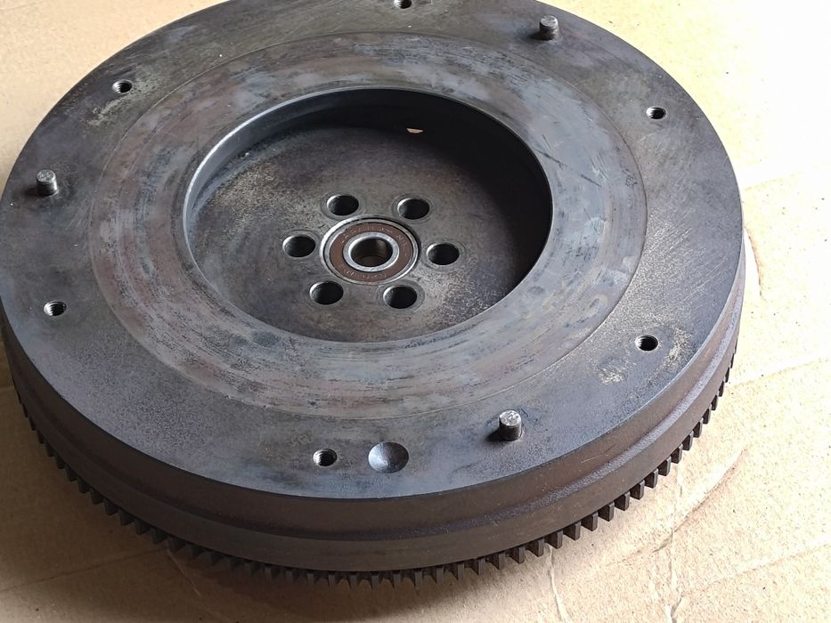Várias peças de motor Mitsubishi L200