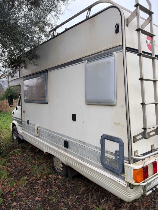 Autocaravana Peugeot J5 Burstner