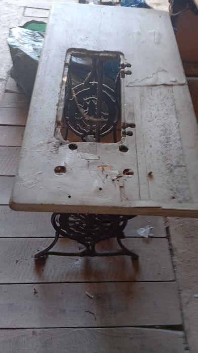 Stół do maszyny do szycia lub inny sprzęt agd