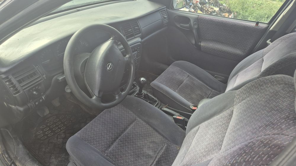 Срочно Open vectra b 2.0 без торга