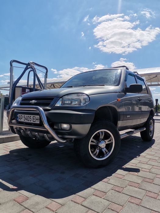 Продам авто Нива Шевроле