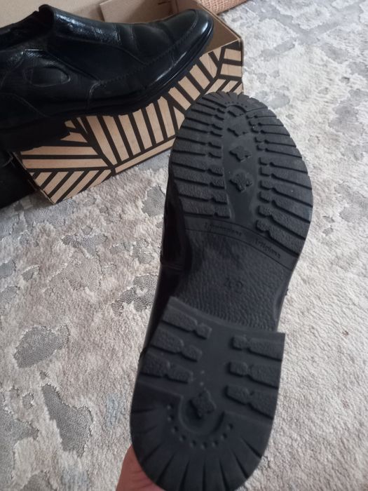 Чоловіче зимове взуття, стан нового