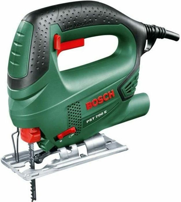 Wyrzynarka Bosch PST700E 500W zielona