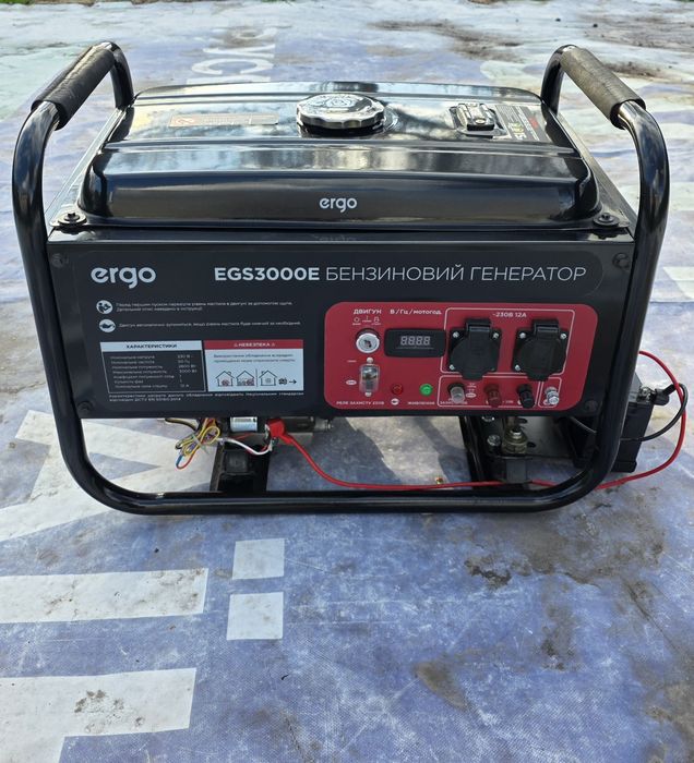 Генератор  ERGO EGS3000E