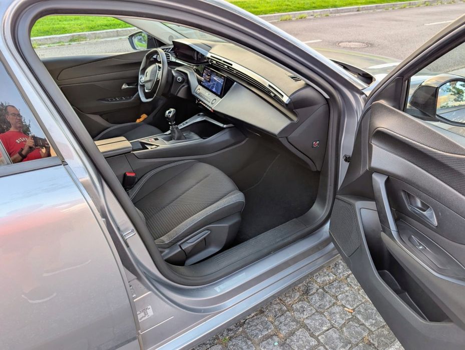Vendo carrinha Peugeot 308 SW 1.5 BLUEHDI ACTIVE PACk de 2022