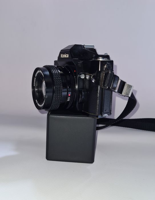 Konica T4 Autoreflex - lustrzanka