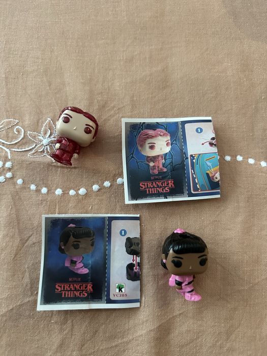 Bonecos stranger things