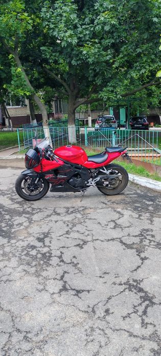 Продам Hyosung gt 650