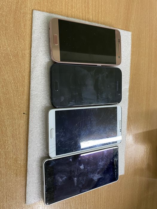 Є заблоковані з розбитим екраном і є які не заряжаються.  По 200гр шту