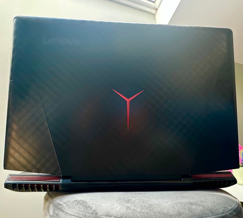 Portátil GAMING Lenovo Legion Y720 - i7, GTX1060,  2TB+250 SSD+8GB RAM