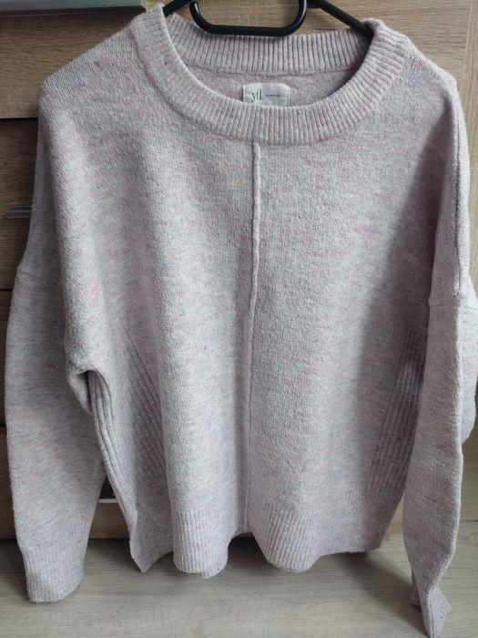 Ciepły sweter oversize Reserved