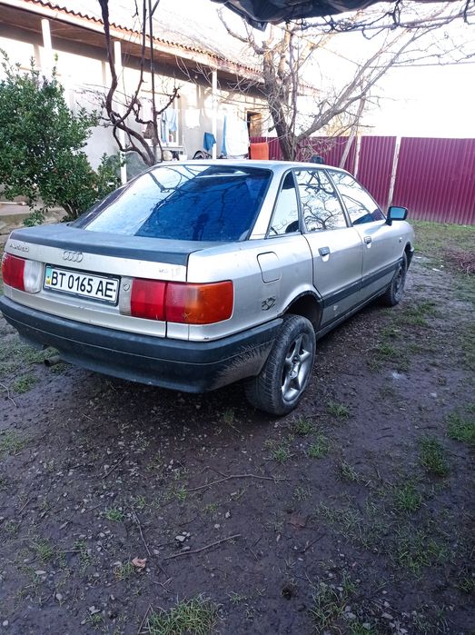Audi 80 не находу