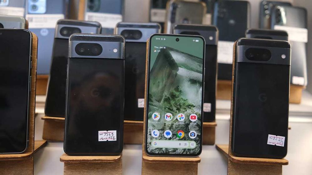 Google Pixel 8 8/128GB  Neverlock Obsidian Hazel асортимент