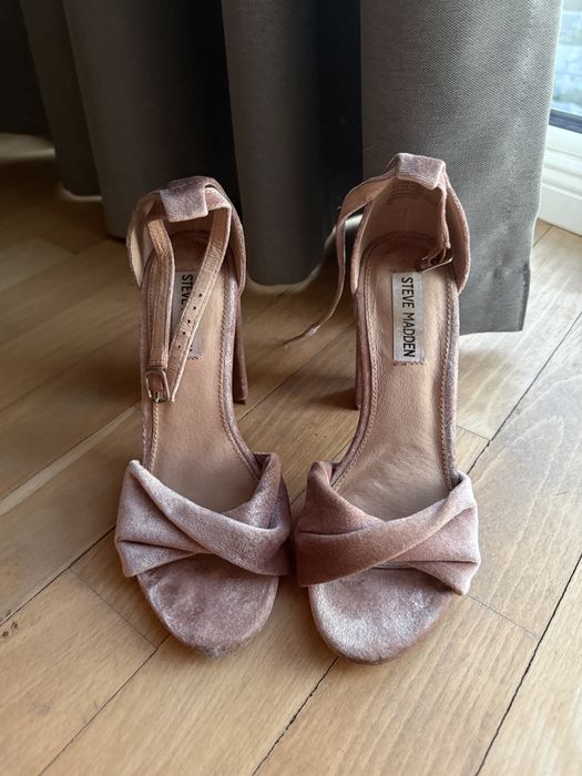 Босоніжки steve madden